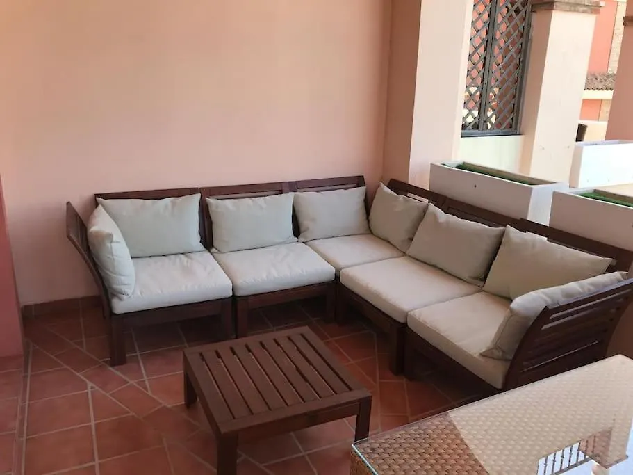 Duquesa Regents Apt, Large Balcony With Spectacular Sea Views Close To Port And Beach Manilva Apartamento