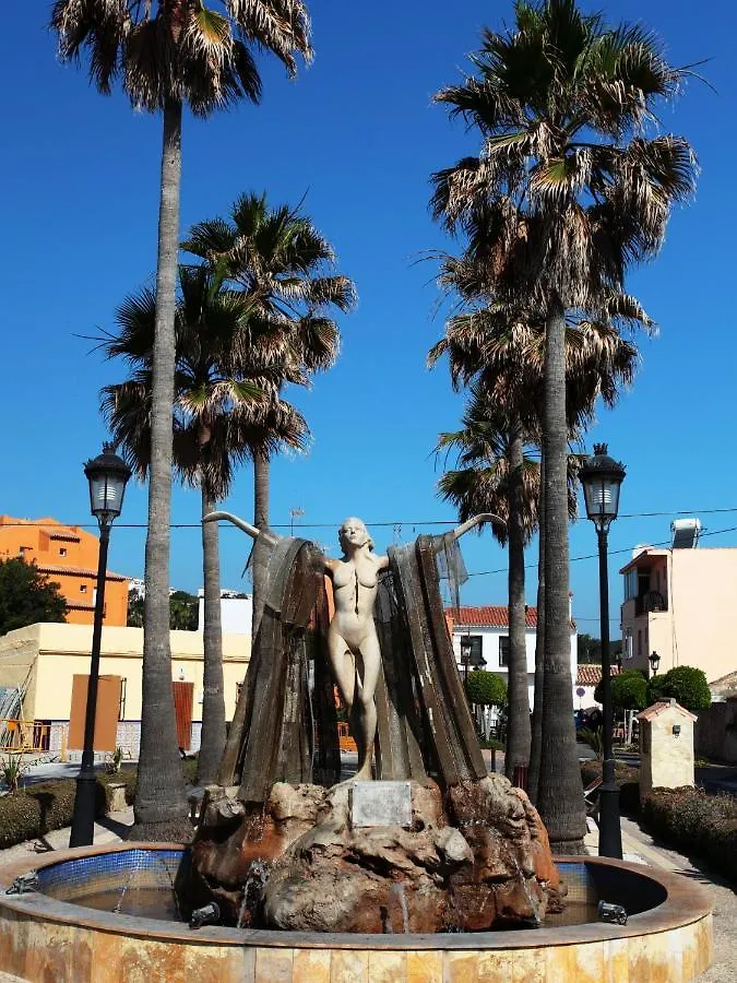 Duquesa Regents Apt, Large Balcony With Spectacular Sea Views Close To Port And Beach Manilva