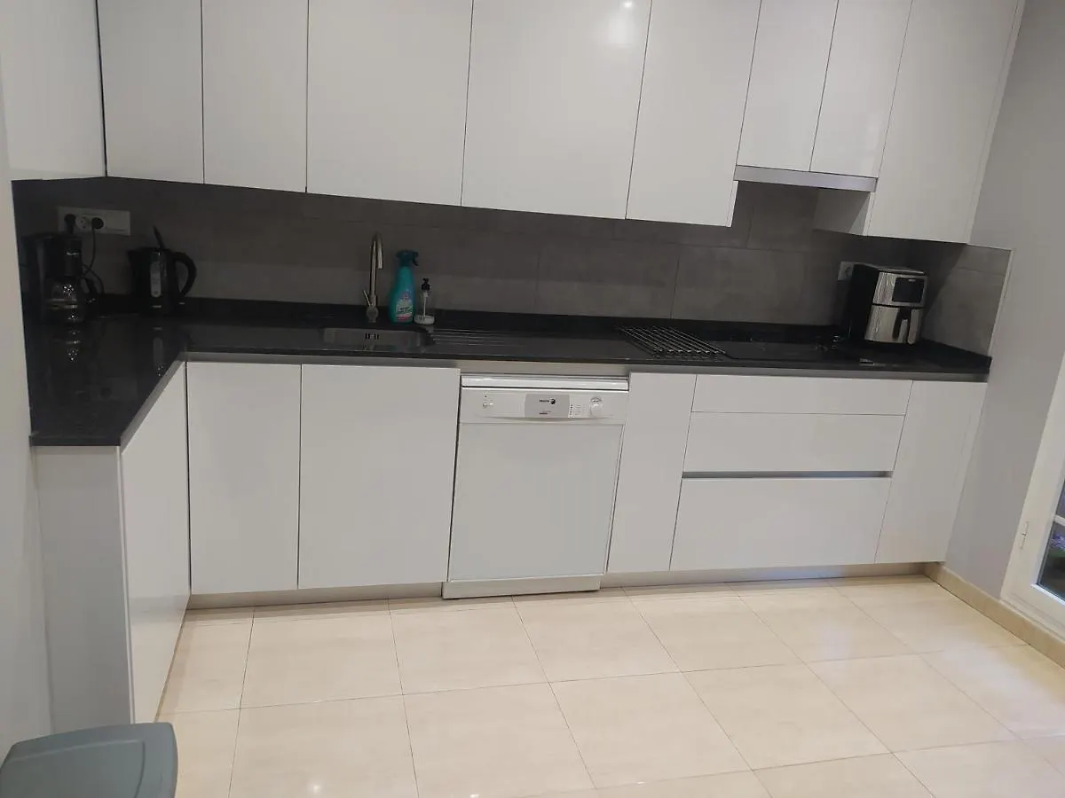 Apartamento Duquesa Regents Apt, Large Balcony With Spectacular Sea Views Close To Port And Beach Manilva
