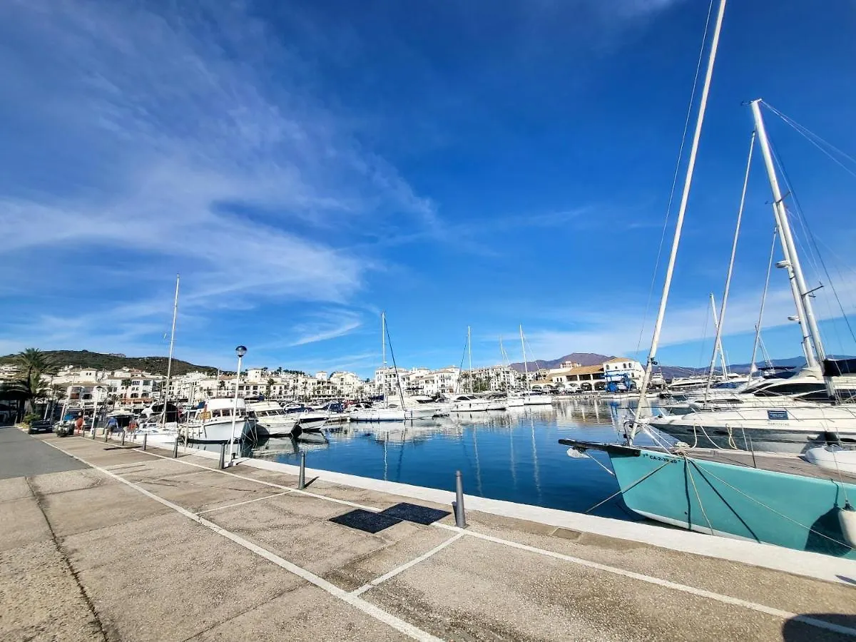 Duquesa Regents Apt, Large Balcony With Spectacular Sea Views Close To Port And Beach Manilva