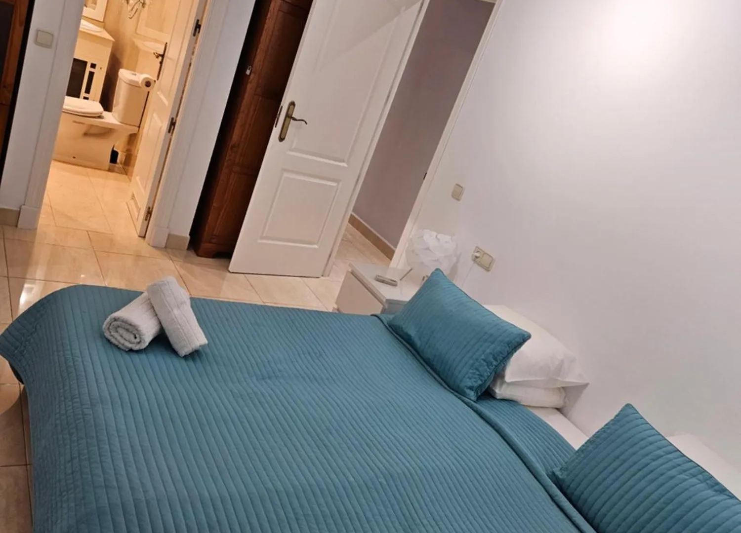 מנילבה Duquesa Regents Apt, Large Balcony With Spectacular Sea Views Close To Port And Beach